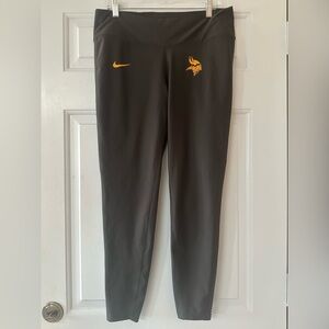 Nike Dri Fit Minnesota Vikings Leggings Women’s. Size XL